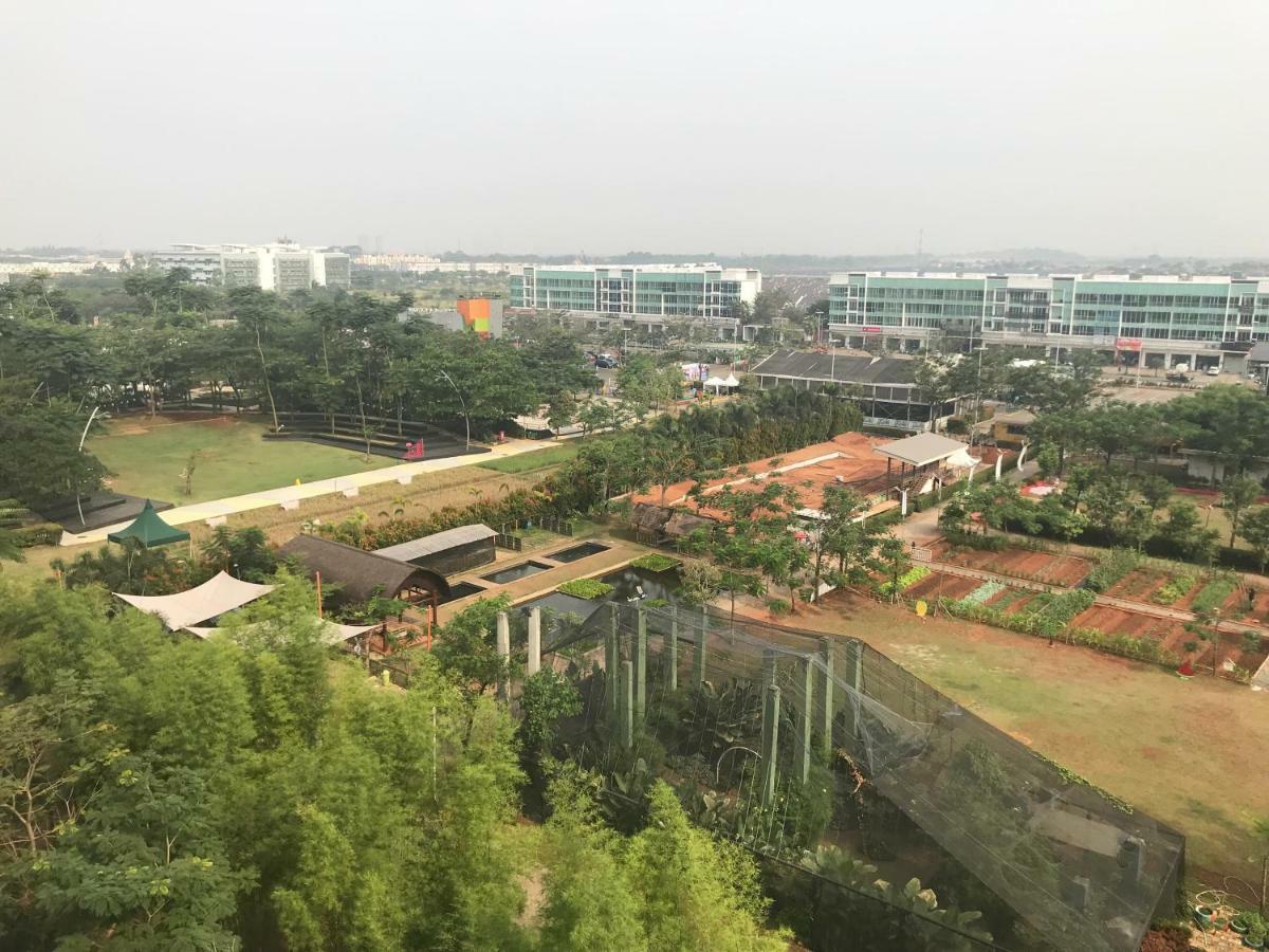Scientia Residences By Taslim Gading Serpong Exterior foto